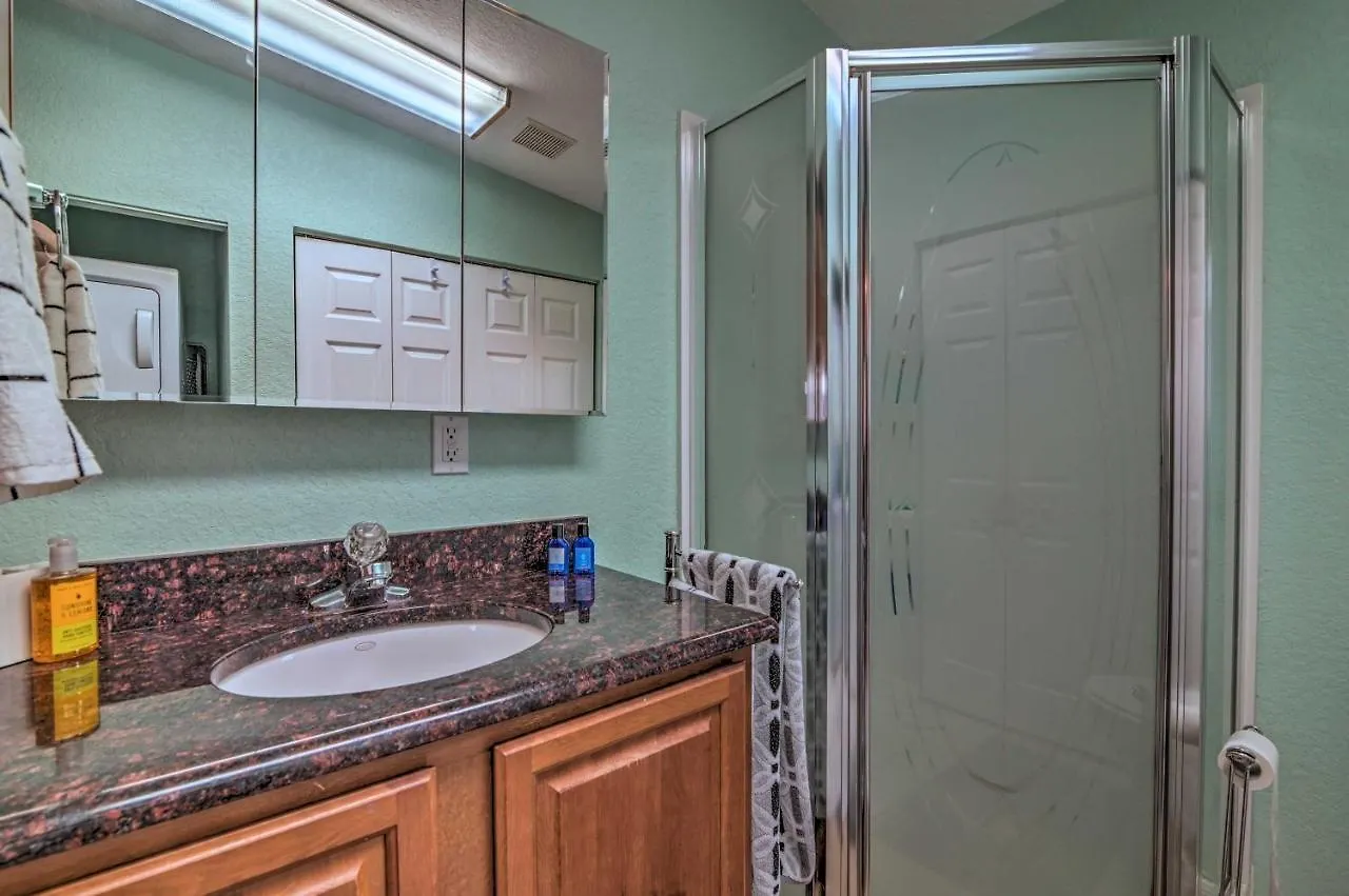 Quiet Davenport Home With Community Amenities! 0*,